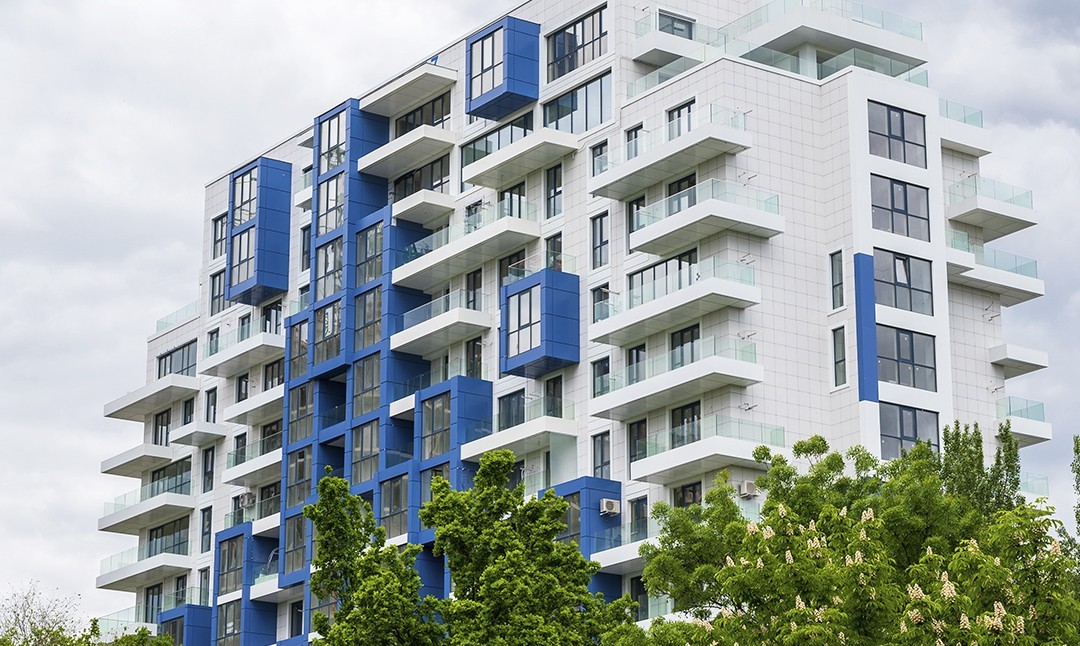 Fachadas ventiladas: el aislamiento térmico exterior ideal para edificios