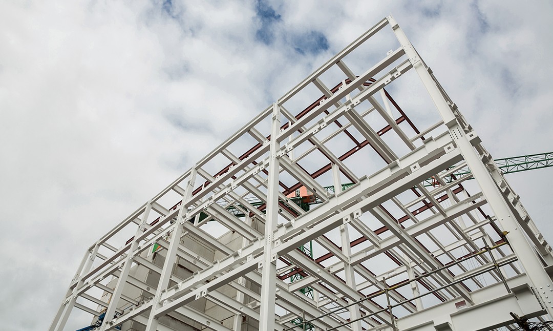 Cómo se construye una nave industrial paso a paso